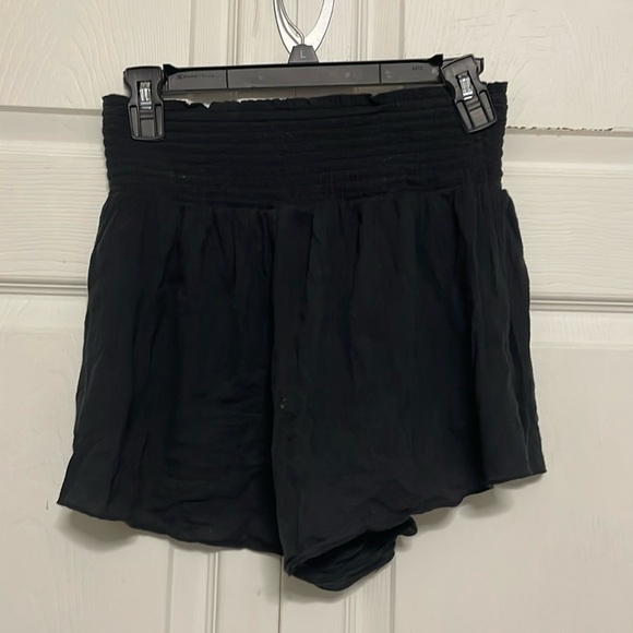 Aerie shorts - Picture 3 of 3